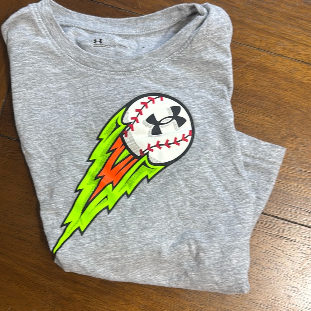 Under armour little boy shirt